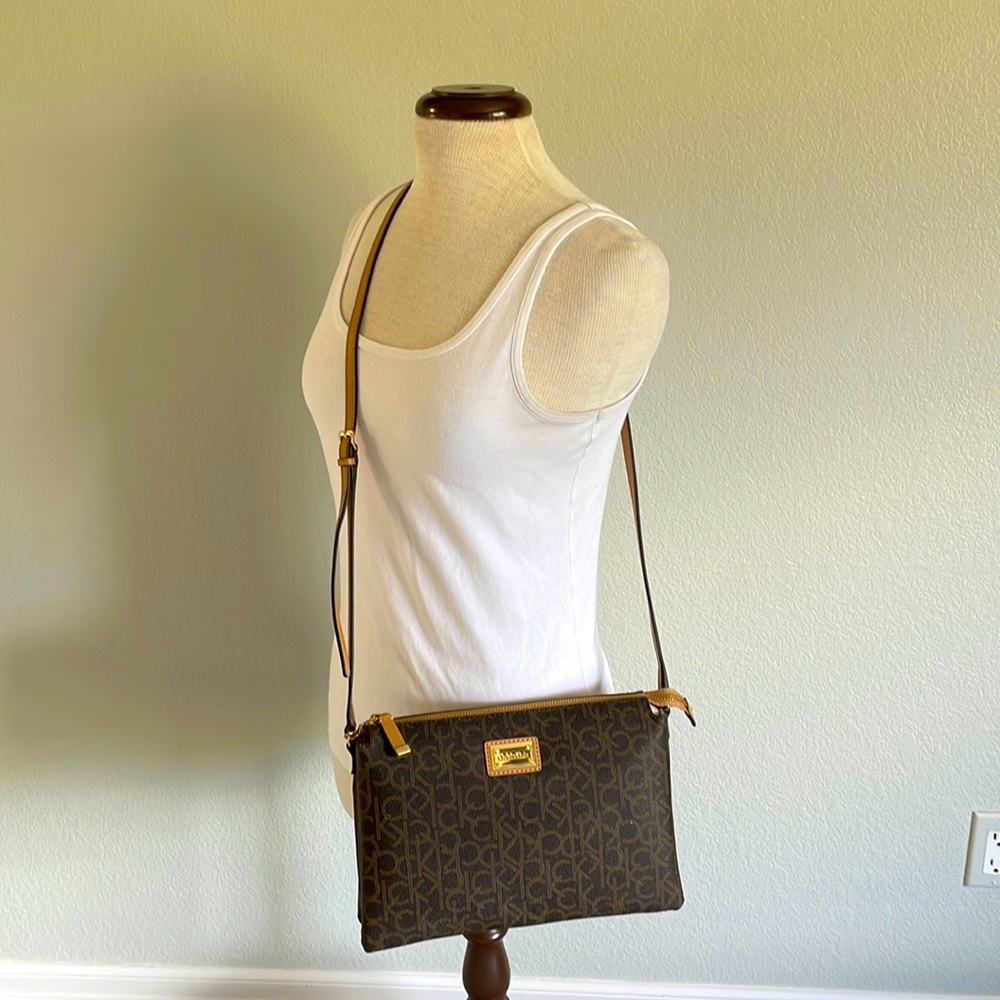 🆕 Calvin Klein Monogram Crossbody